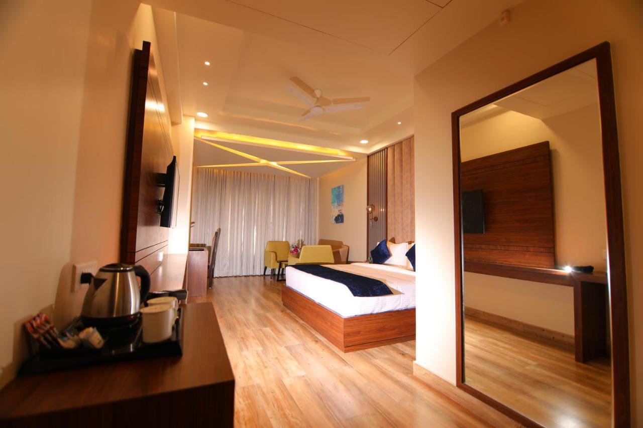 The Forest Hill Hotel Haridwār Exterior foto